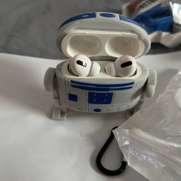 Air pro case brand new I have lots to choose from - Picture 8 of 16